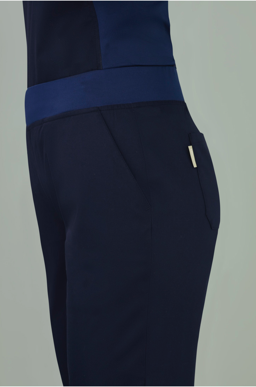 Womens Riley Straight Leg Scrub Pant
